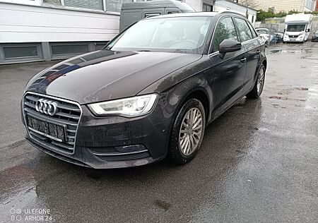 Audi A3 gebraucht kaufen Audi A3 Sportback ambiente*ACC*Xen+*Leder*Nav*DSP*Kam