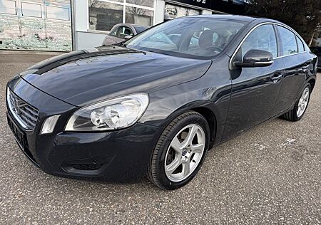 Volvo S60 T3 Automatik Leder Klimaatomatik Navigation