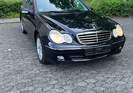 Mercedes-Benz C 200 CDI T AVANTGARDE Avantgarde