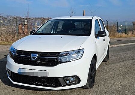 Dacia Sandero SCe 75 Essential/wenig km/Checkheft