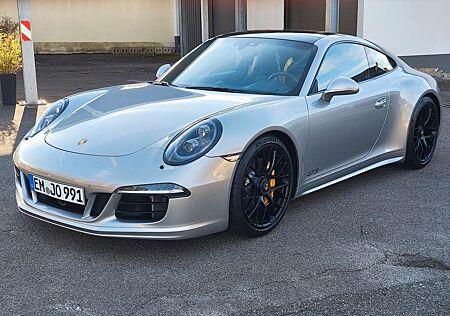 Porsche 911 Urmodell 911 Carrera 4 GTS Approved Saugmotor