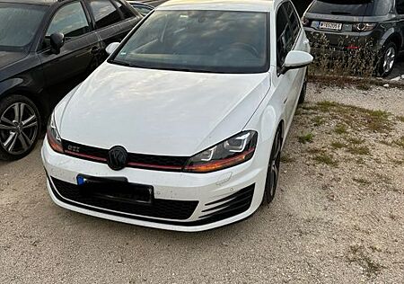 VW Golf Volkswagen 2.0 TSI BMT GTI GTI
