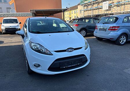 Ford Fiesta Champions Edition*Klimaautomatik*Sitzheiz
