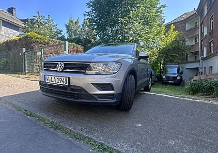 VW Tiguan Volkswagen 1.4 TSI *Familien SUV mit Stil Komfort*