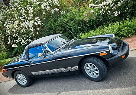 MG MGB Oldtimer Cabrio Limited Edition TÜV Neu!