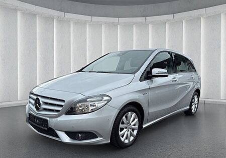Mercedes-Benz B 200 +RÜCKFAHRKAMERA+COMAND+SITZHEIZUNG+VZE