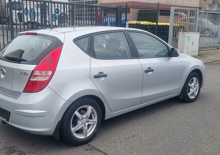 Hyundai i30 1.4 Klimaanlage