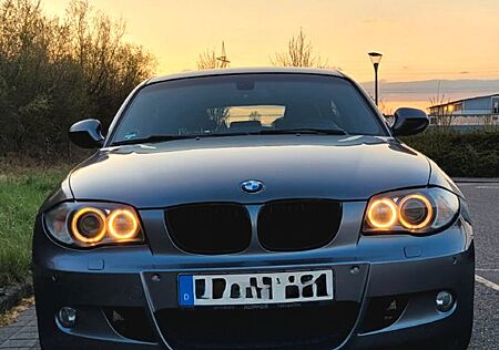 BMW 120i Edition Sport Edition Sport