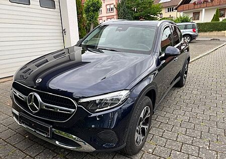 Mercedes-Benz GLC 300 e 4Matic/230 KW/Navi