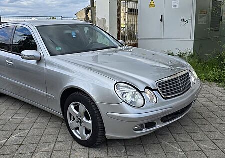 Mercedes-Benz E 220 E -Klasse Lim. CDI