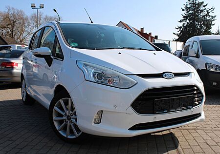 Ford B-Max Titanium
