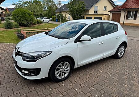Renault Megane III | 1.2 | LED SHZ Navi etc. | 2. Hand