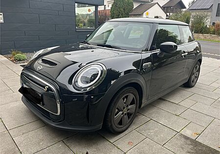 Mini Cooper SE Elektro Batteriegarantie EutoPlus Gar