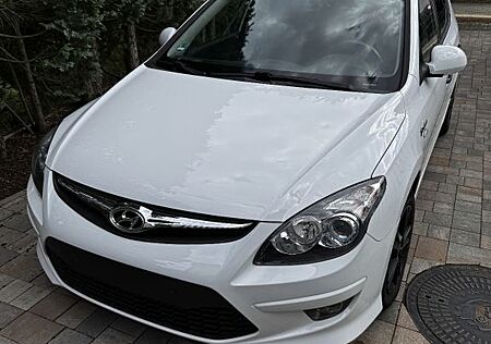 Hyundai i30 blue 1.4 Classic Classic