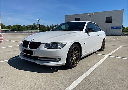 BMW 330d E93 Cabrio