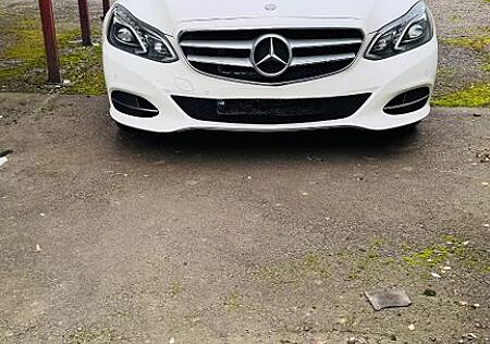 Mercedes-Benz E 200 BlueTEC T AVANTGARDE mit Garantie