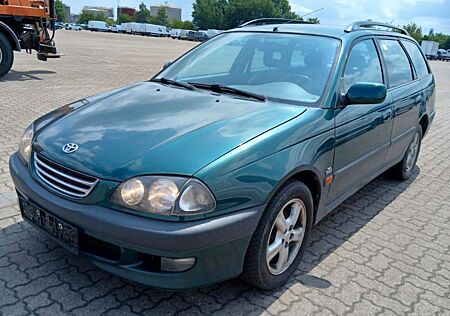 Toyota Avensis 2.0 D-4D linea sol