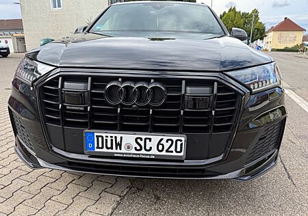 Audi Q7 50 TDI quattro tiptronic,Carbon-Optik,7-Sitze