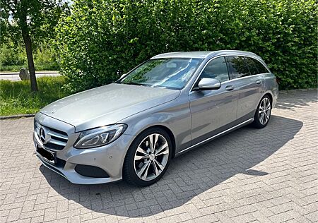 Mercedes-Benz C 220 d 4MATIC/Top gepflegt,MB-Scheckheft