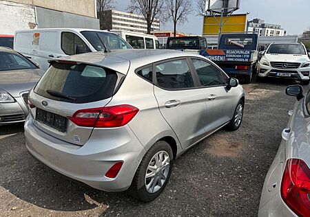 Ford Fiesta Cool & Connect SYNC Navi Klima PDC