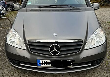 Mercedes-Benz A 180 BlueEFFICIENCY -