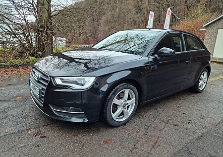 Audi A3 2.0 TDI Quattro Sline