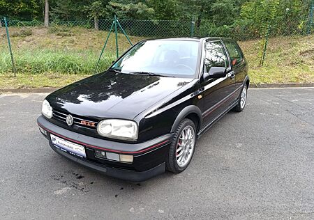 VW Golf Volkswagen 3 GTI 20-Jahre Edition , Klima