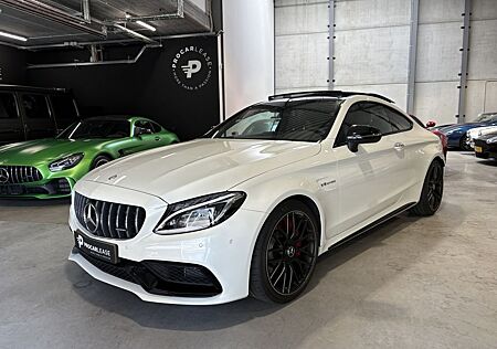 Mercedes-Benz C 63 AMG Mercedes C 63 S AMG Speedshift/CARBON/P