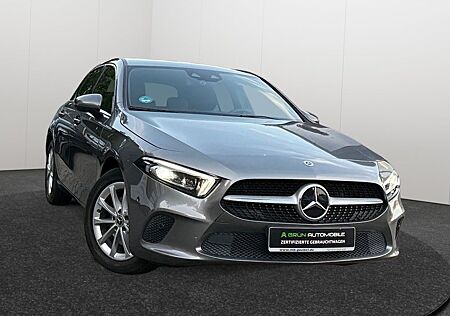 Mercedes-Benz A 220 A -Klasse*LED*8Fach Alu*Sehr gepflegt