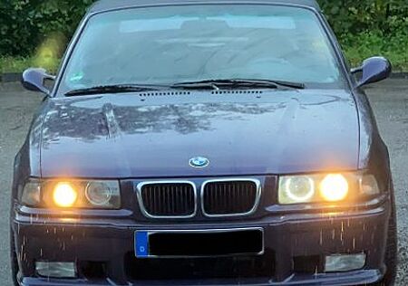 BMW 320i 320 Cabrio M Optik