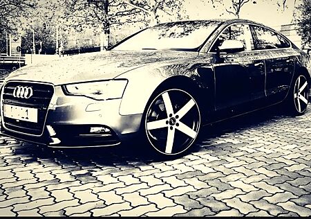 Audi A5 1.8 Sportback Standheizung 20Zoll