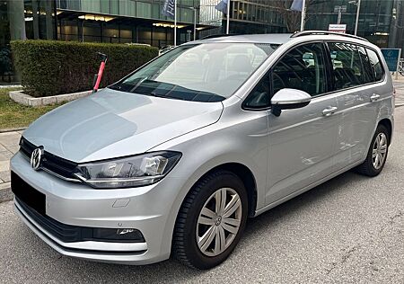 VW Touran Volkswagen Trendline BMT/Start-Stopp 1.6 TD Navi PDC