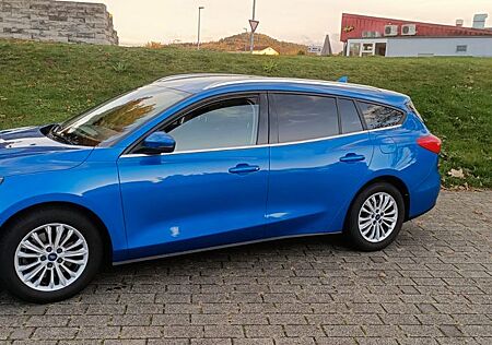 Ford Focus 1,0 EcoBoost 92kW Titanium Turnier Tit...