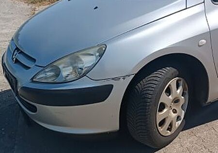 Peugeot 307 1.6 Premium 110 Premium