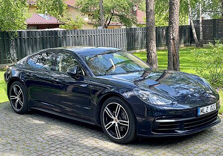 Porsche Panamera 4 Petrol 243kw Bose/ Panorama/ Camera