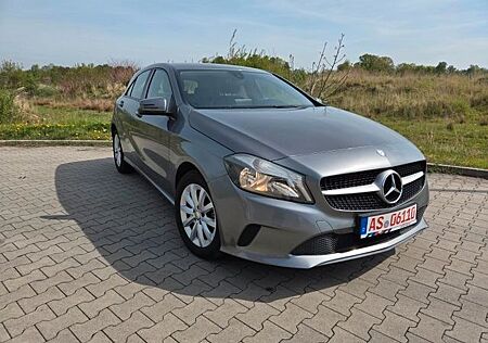 Mercedes-Benz A 180 d BlueEFFICIENCY Style Edition