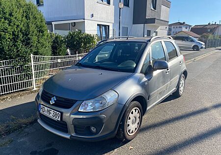 Suzuki SX4 1.5 2WD Classic Streetline Classic