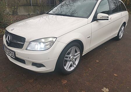 Mercedes-Benz C 220 CDI T BlueEFFICIENCY -