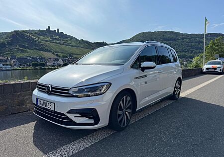 VW Touran Volkswagen 2.0 TDI 190PS DSG R-Line