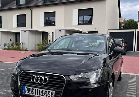 Audi A1 1.2 TFSI Attraction