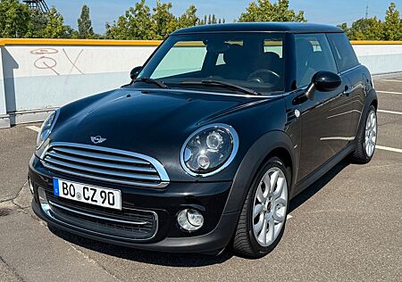 Mini Cooper JCW Int.-Paket,Sitzheizung, Xenon uvm.