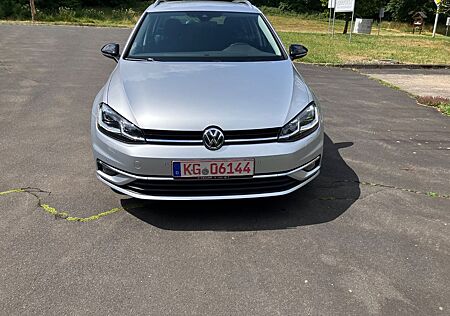 VW Golf Volkswagen VII Variant IQ.DRIVE Start-Stopp 4Motion