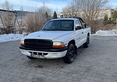 Dodge Dakota Pickup Pulverbeschiechtet!!