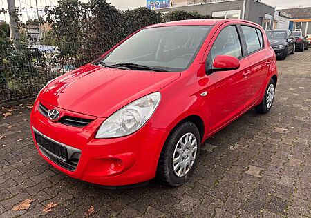 Hyundai i20 1.2 active SERVO*ZENTRAL*1.HAND