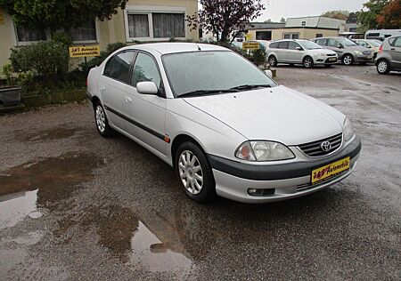 Toyota Avensis 1.8 Linea Sol/AHK