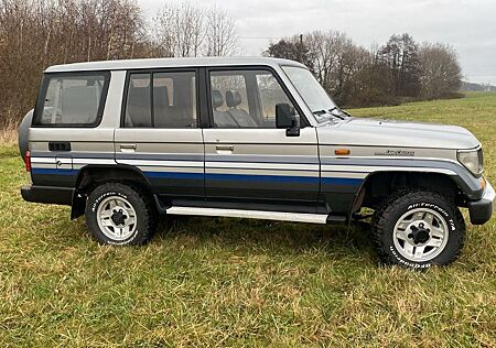 Toyota Land Cruiser LJ77 2.5TD Originalzustand