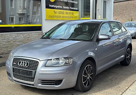 Audi A3 1.6 FSI Ambition S-line