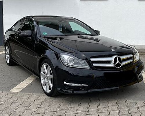 Mercedes-Benz C 250 AMG-Paket BlueEFFICIENCY Coupé Autom. -