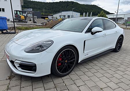 Porsche Panamera GTS Pano/Massage/HeadUp/PDLS+