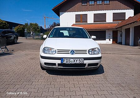VW Golf Volkswagen 1.4 Standard